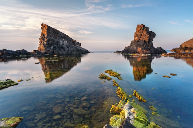 Rochas do mar, formação rochosa