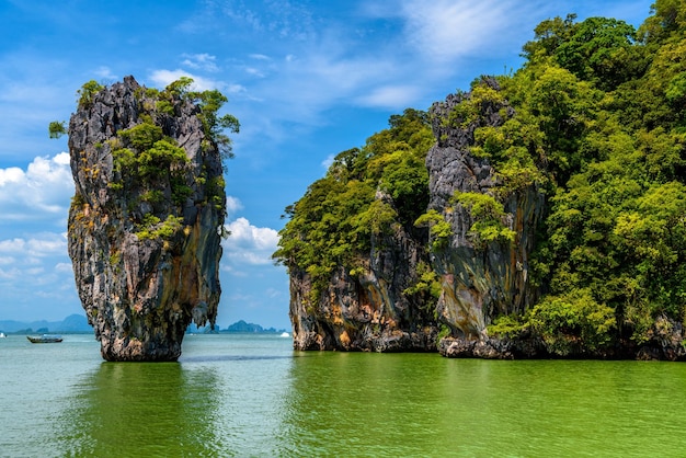 Rochas na ilha de James Bond Khao Phing Kan Ko Tapu Ao Phangng