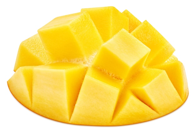 Rodajas de fruta de mango aislado sobre fondo blanco Trazado de recorte de mango