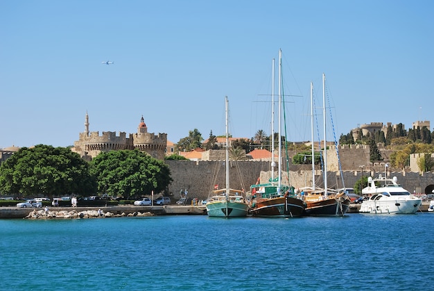 Rodas. Panorama de la ciudad vieja