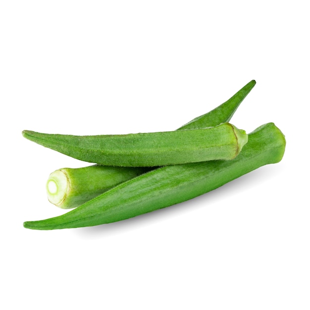 Rohes frisches grünes Okra-Isolat