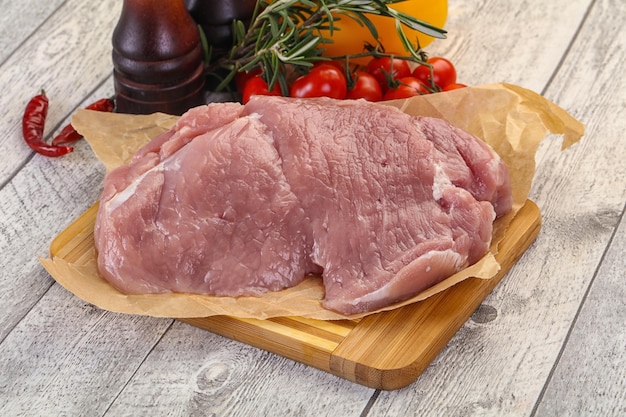 Rohes Schweinefleisch