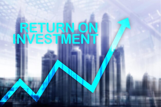 ROI Retorno de la inversión Comercio de acciones y concepto de crecimiento financiero en el fondo borroso del centro de negocios