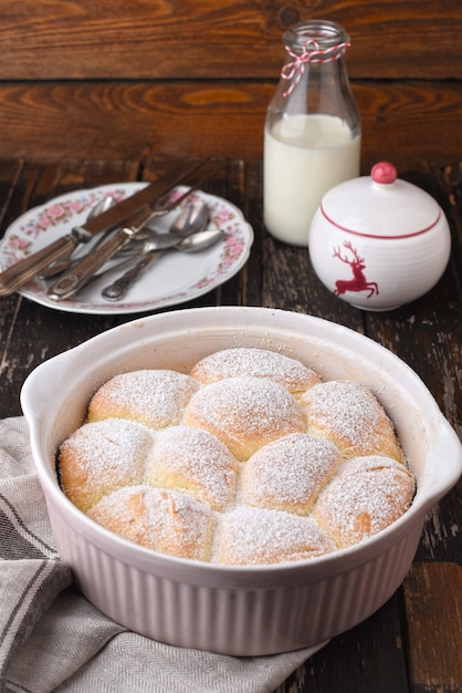 Rolinhos Buchteln Sweet com geléia de ameixa