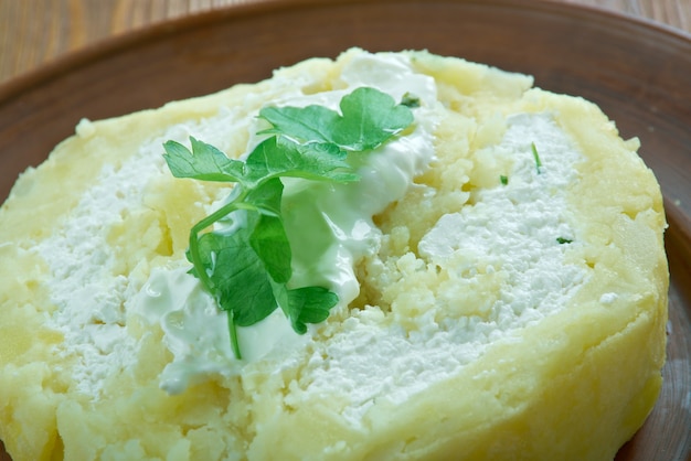 Rollo de patata con requesón - zavivanets.Cocina bielorrusa