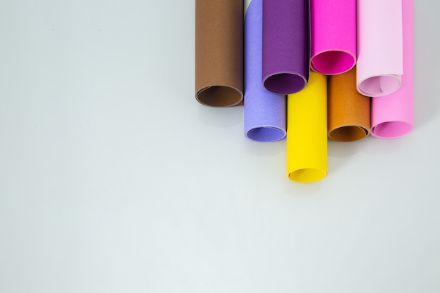 Rollos de papel de colores