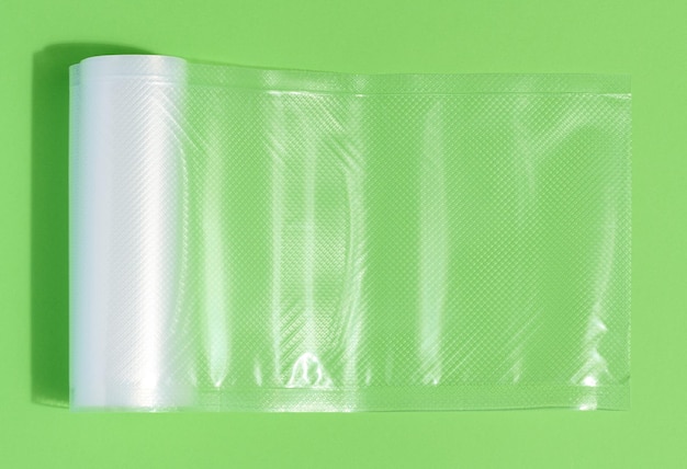 Rolo com filme plástico para embalagem a vácuo de produtos embalagens herméticas para hortaliças e carnes