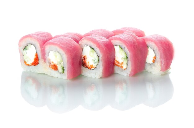 rolos de sushi culinária japonesa linda