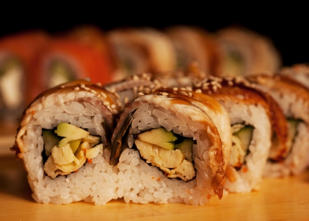 Rolos de sushi