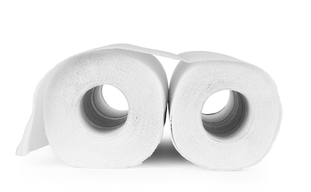 Rolos de toalhas de papel, isolados no branco