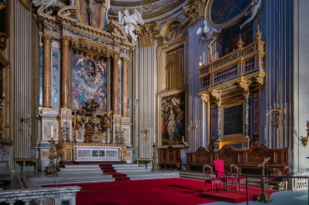 Rom, Italien - 20.11.2019: Santa Maria in Vallicella oder Chiesa Nuova, eine Kirche in Rom, Italien