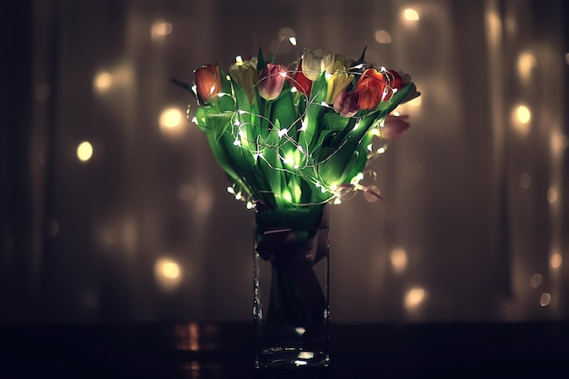 romance tulipanes ramo noche