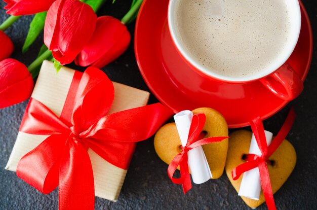 Romantische Komposition für Valentinstag, Geburtstag oder Muttertag.