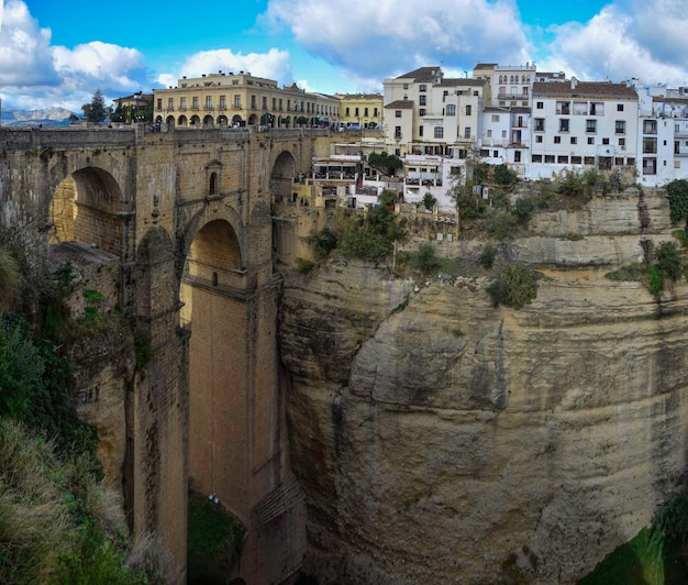 Ronda Spanien 08. November 2019 die Brücke Puente Nuevo über die Tajo-Schlucht