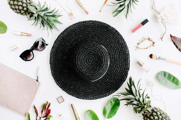 Ropa y accesorios de mujer de moda de verano