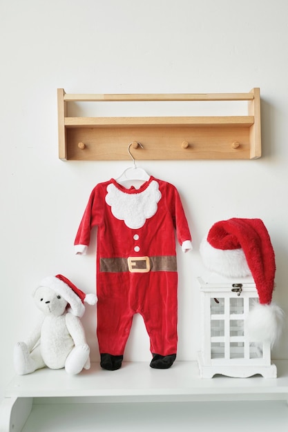 Ropa de bebés de Navidad Disfraz de santa para niños Fondo de tarjeta de felicitación de Navidad