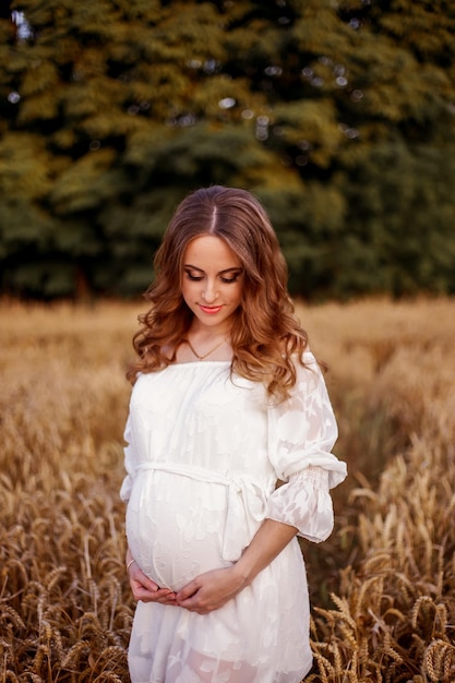 Ropa elegante para una niña embarazada Planes para la futura maternidad Vestido corto de verano