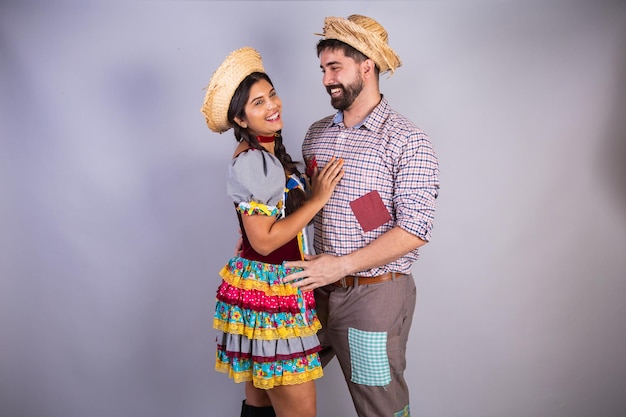 Ropa de pareja brasileña de festa junina arraial festa de sao joao novio y novia cabina de besos amor intercambio de afecto