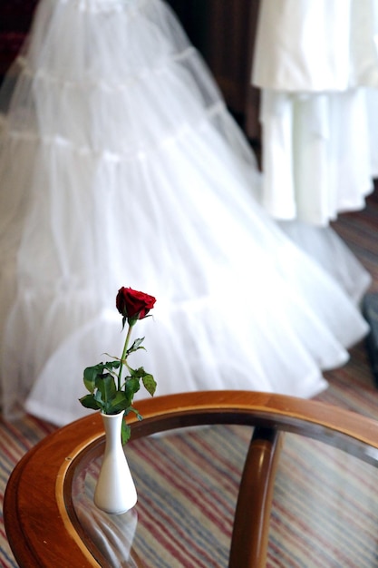 Rosas en un hermoso florero