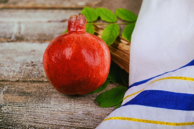 Rosh hashanah romã férias símbolos