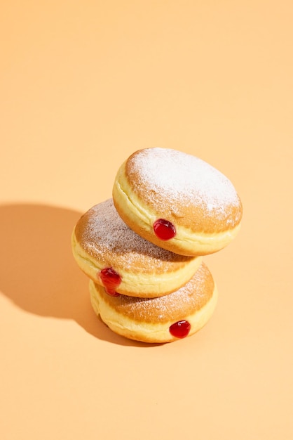 Rosquinhas de geléia recém-assadas