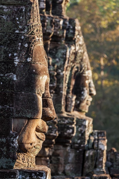 Rostos do templo de Bayon Angkor Camboja