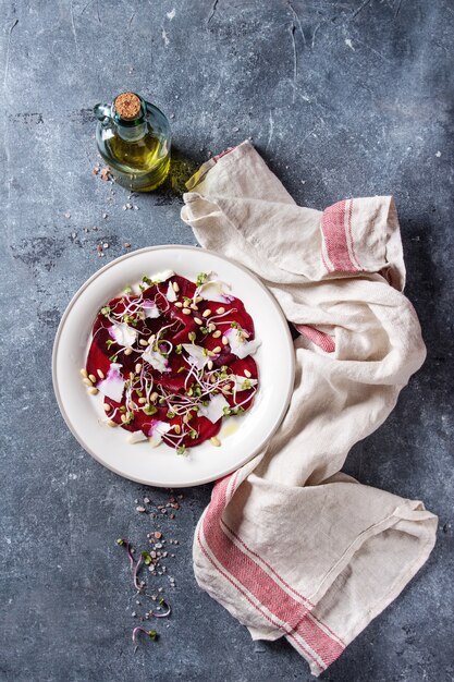 Rote-Bete-Carpaccio-Salat