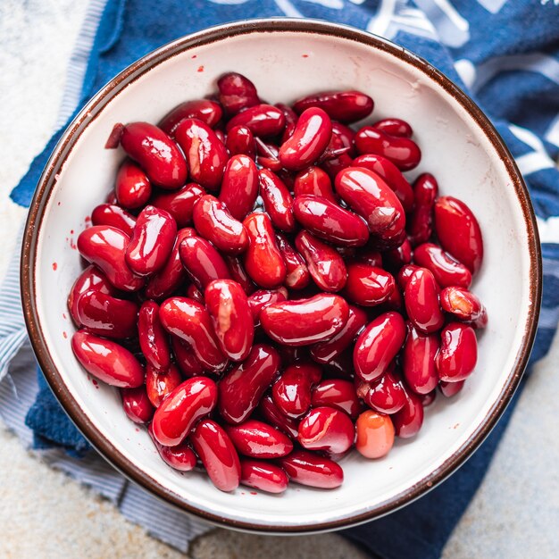 rote Dosenbohnen Keto oder Paläo Diätportion auf dem Tisch gesunde Mahlzeit