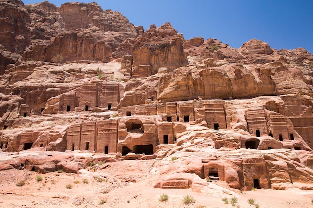 Rote Felsformationen in Petra Jordan