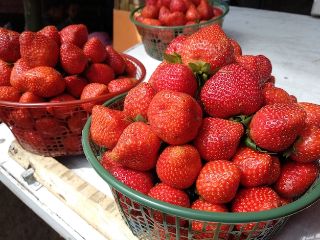 Rote frische Erdbeeren