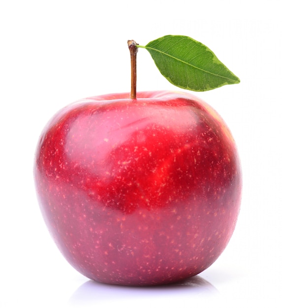 Rote Äpfel isoliert