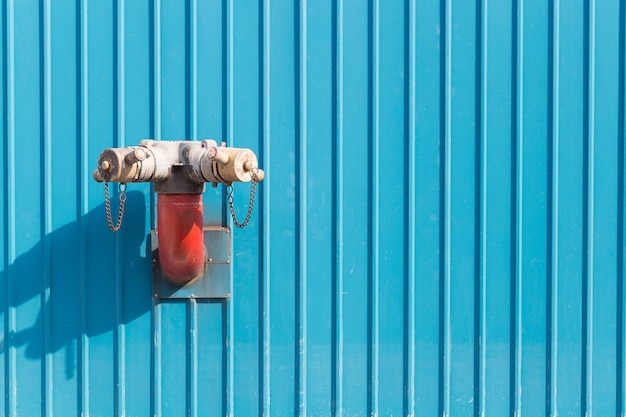 Rote Sprinklerleitung