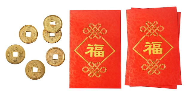 Roter Umschlag namens Ang Pao und Goldmünzen im chinesischen Neujahrskonzept Sparkonzept und Reichtum