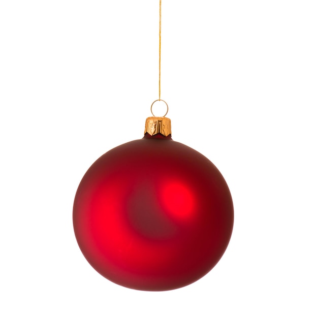 Roter Weihnachtsball auf weißem Hintergrund