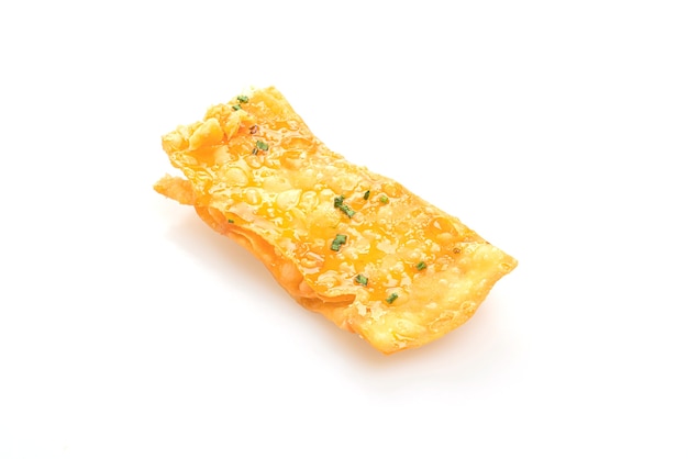 roti crocante com açúcar isolado no branco