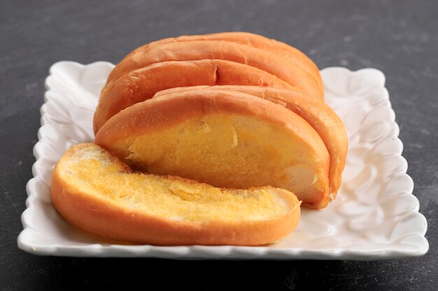 Roti Sisir Jadul, Pão Macio Doce Caseiro com Margarina e Spread de Açúcar.