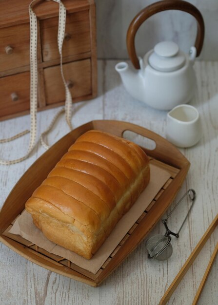 Roti sisir o pan casero suave y dulce. Roti sisir es un pan tradicional de Indonesia