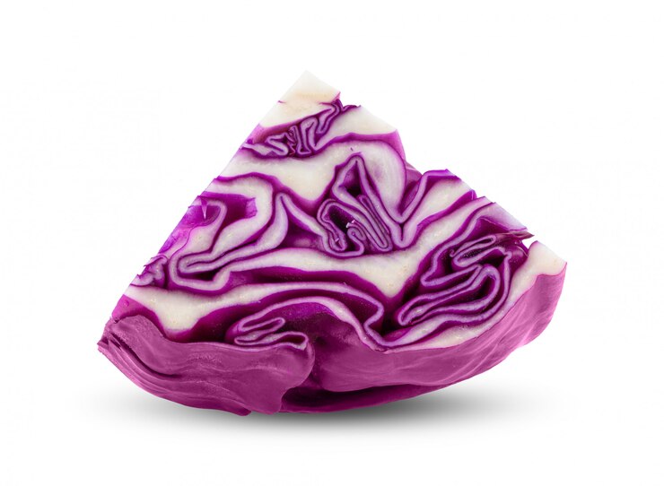 Foto rotkohl lokalisiert auf weiß schneiden