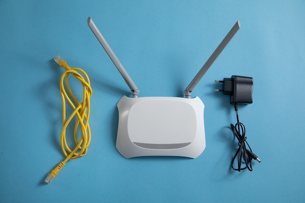 Router Wi-Fi en el fondo azul