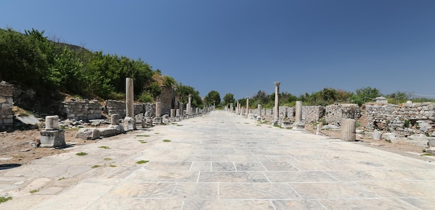 Rua Arcadian na cidade antiga de Éfeso Izmir Turquia