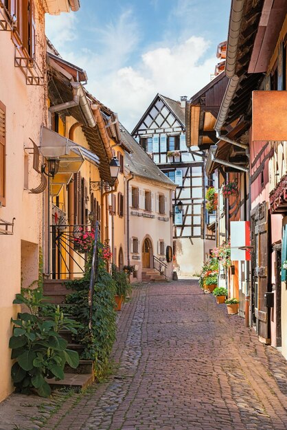 Rua na comuna de eguisheim frança