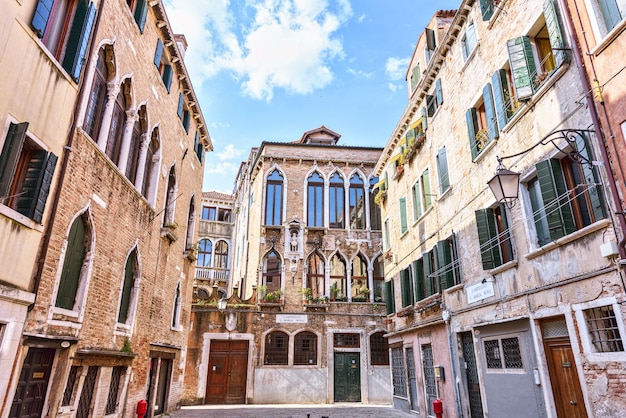 Ruas antigas panorâmicas de Veneza