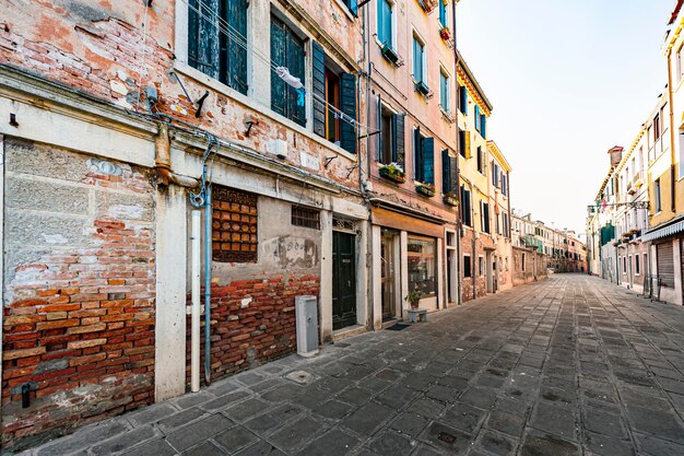 Foto ruas desertas de veneza