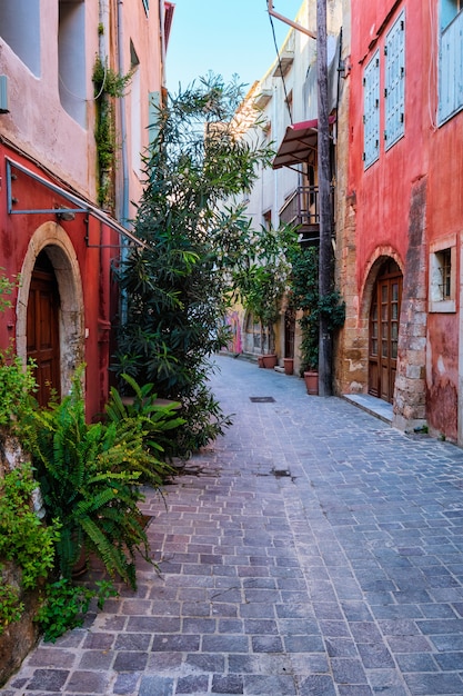 Ruas pitorescas da cidade de chania venetian chania creete greece