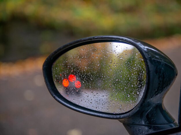 Rückspiegel des Autos