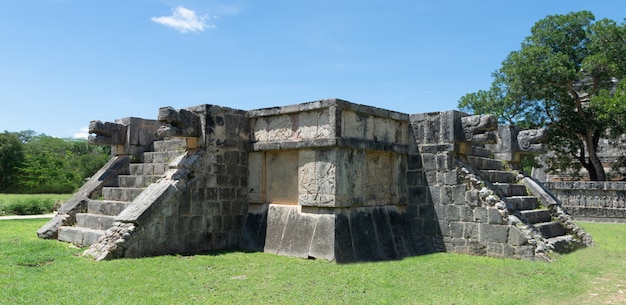 Foto ruina maya en méxico