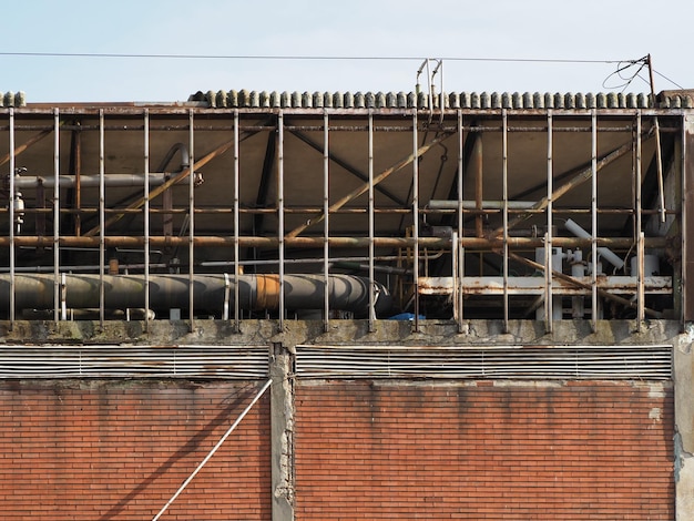 Ruínas abandonadas da fábrica