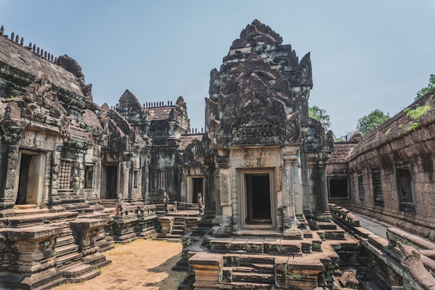 Ruínas antigas de Angkor Wat