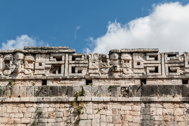 Ruínas antigas em Chichen Itza