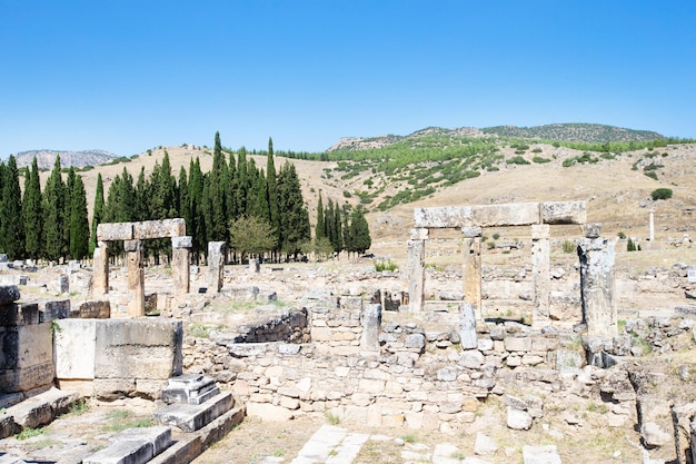 Ruínas antigas em Hierapolis Pamukkale Turquia